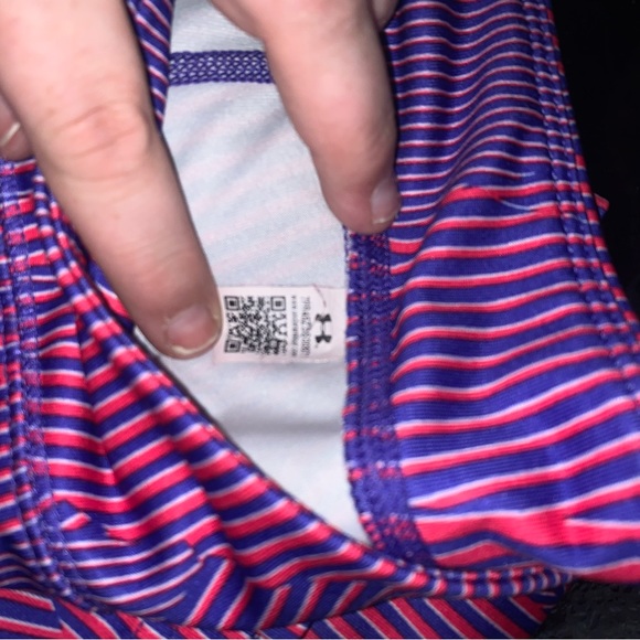 Huge Under Armour LOT! Girls youth lg. SIX PIECES!!!! - Picture 14 of 16